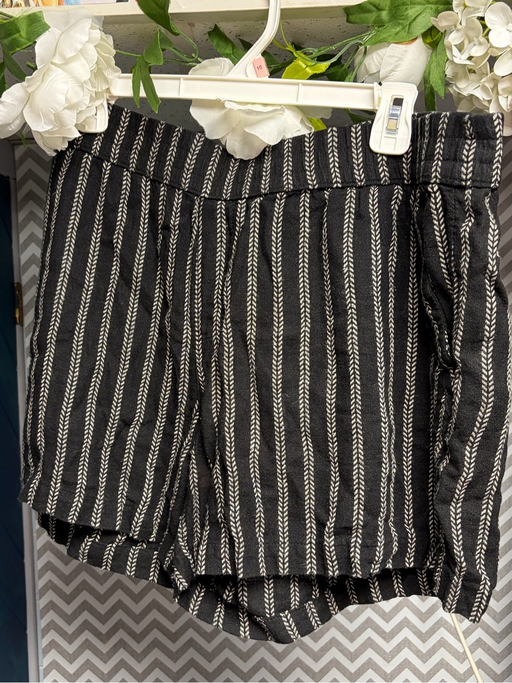 Sonoma Striped Black & White Women's Casual Shorts